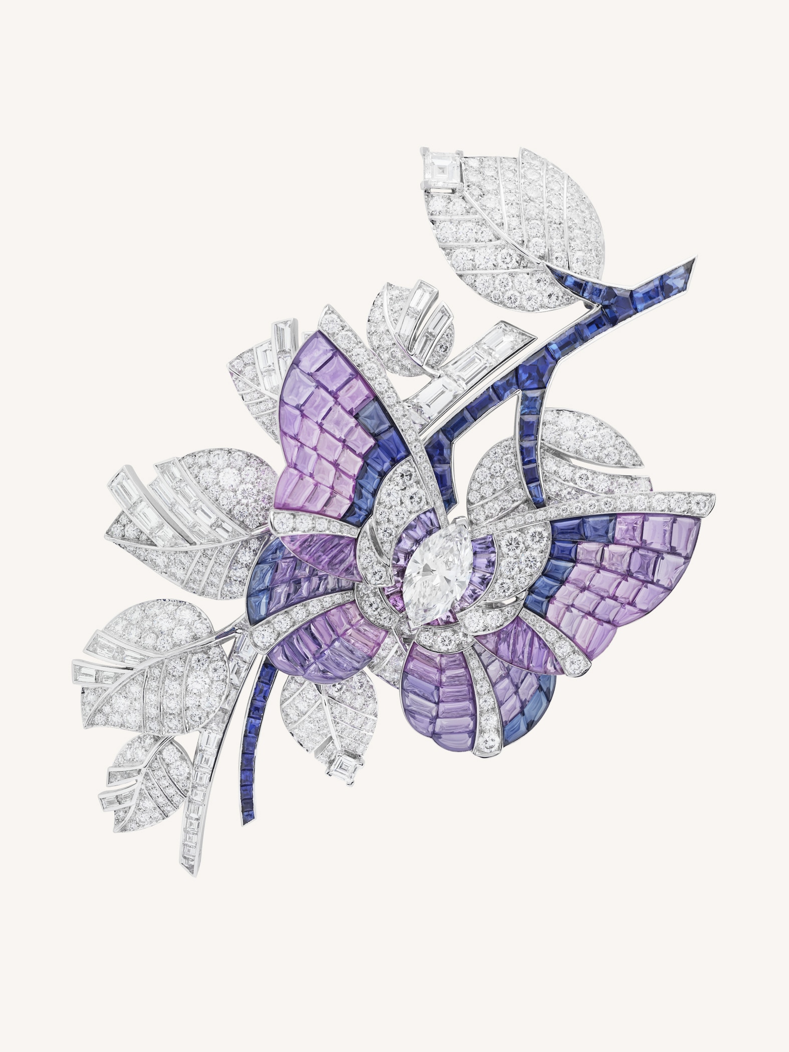 Mystérieux butterfly transformable clip, white gold, Vitrail Mystery Set blue and mauve sapphires, one marquise-cut DIF diamond of 2.29 carats, sapphires, diamonds. Butterflies collection, Van Cleef & Arpels.