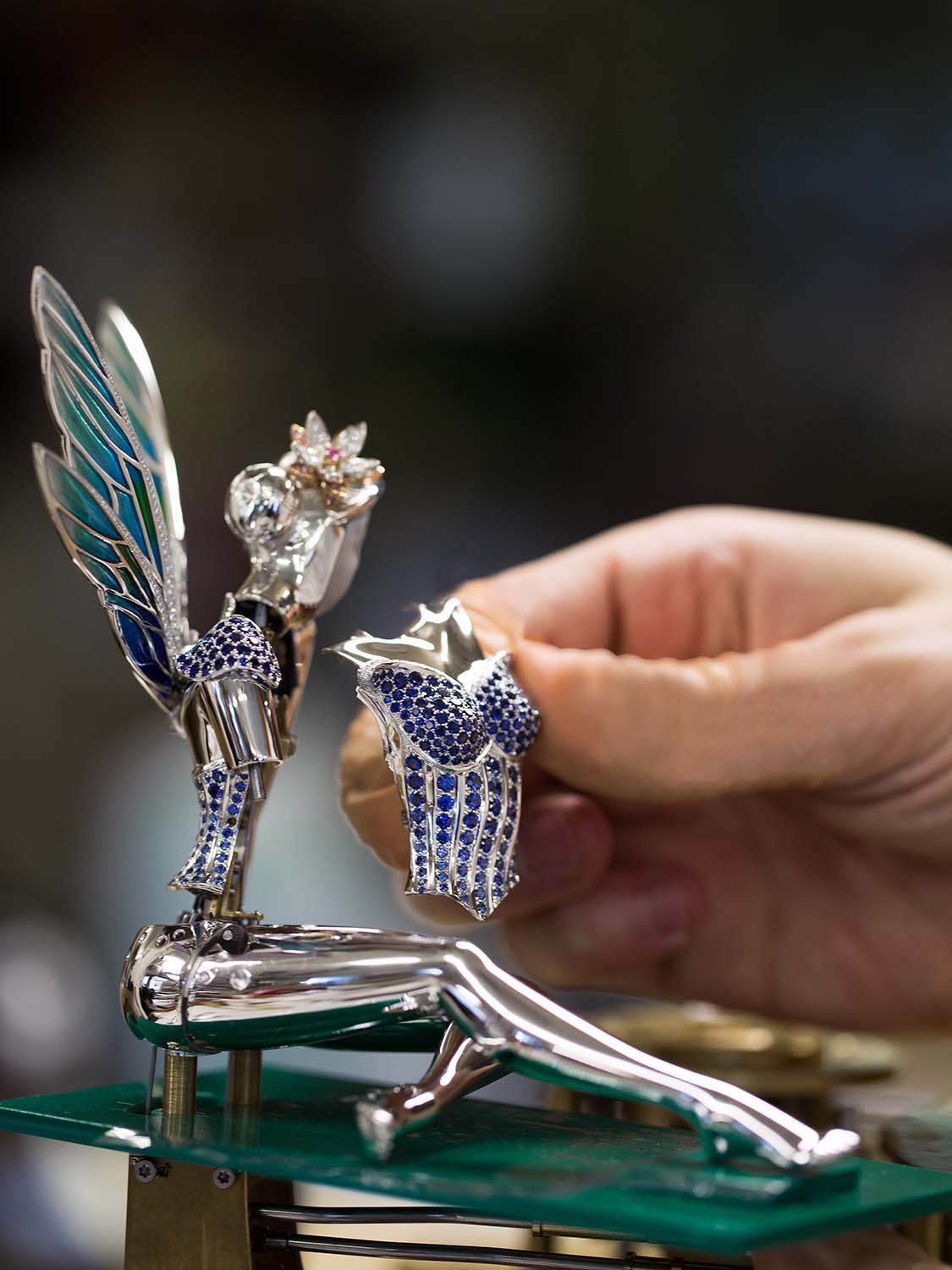 Addition of the bust of the fairy, Fée Ondine automaton. Extraordinary Object, Van Cleef & Arpels